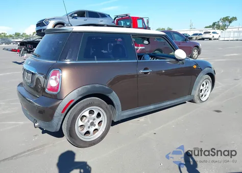 2012 Mini Cooper z USA, uszkodzony, nr VIN WMWSU3C52CT542738